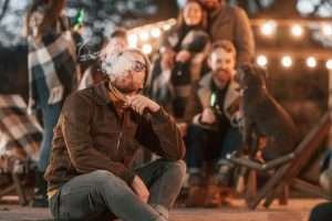 Hemp for Socializing: Best Strains for a Chill Gathering
